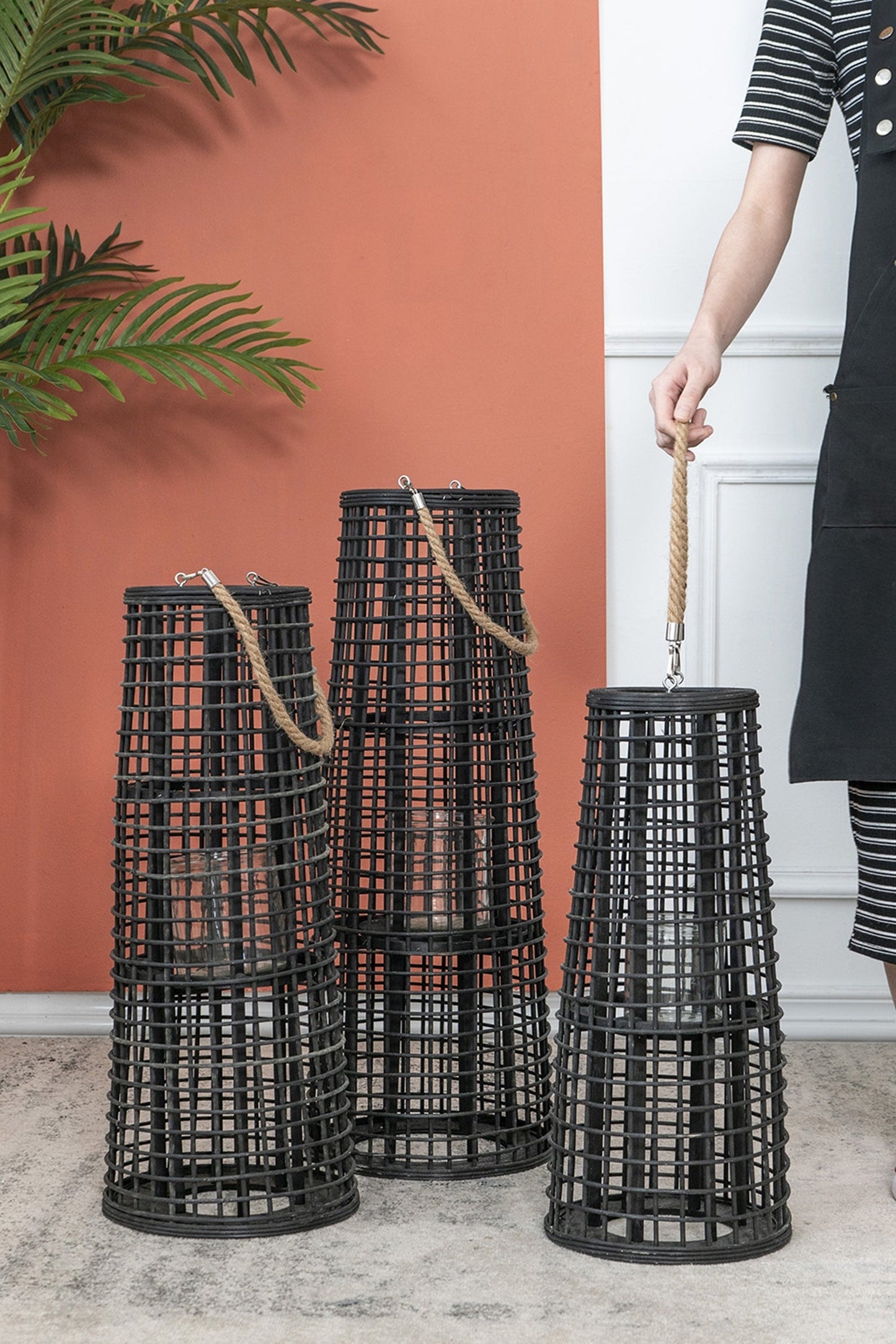 D9.5x21' Woven Rattan Hurricane Lantern With Hemp Rope, Black