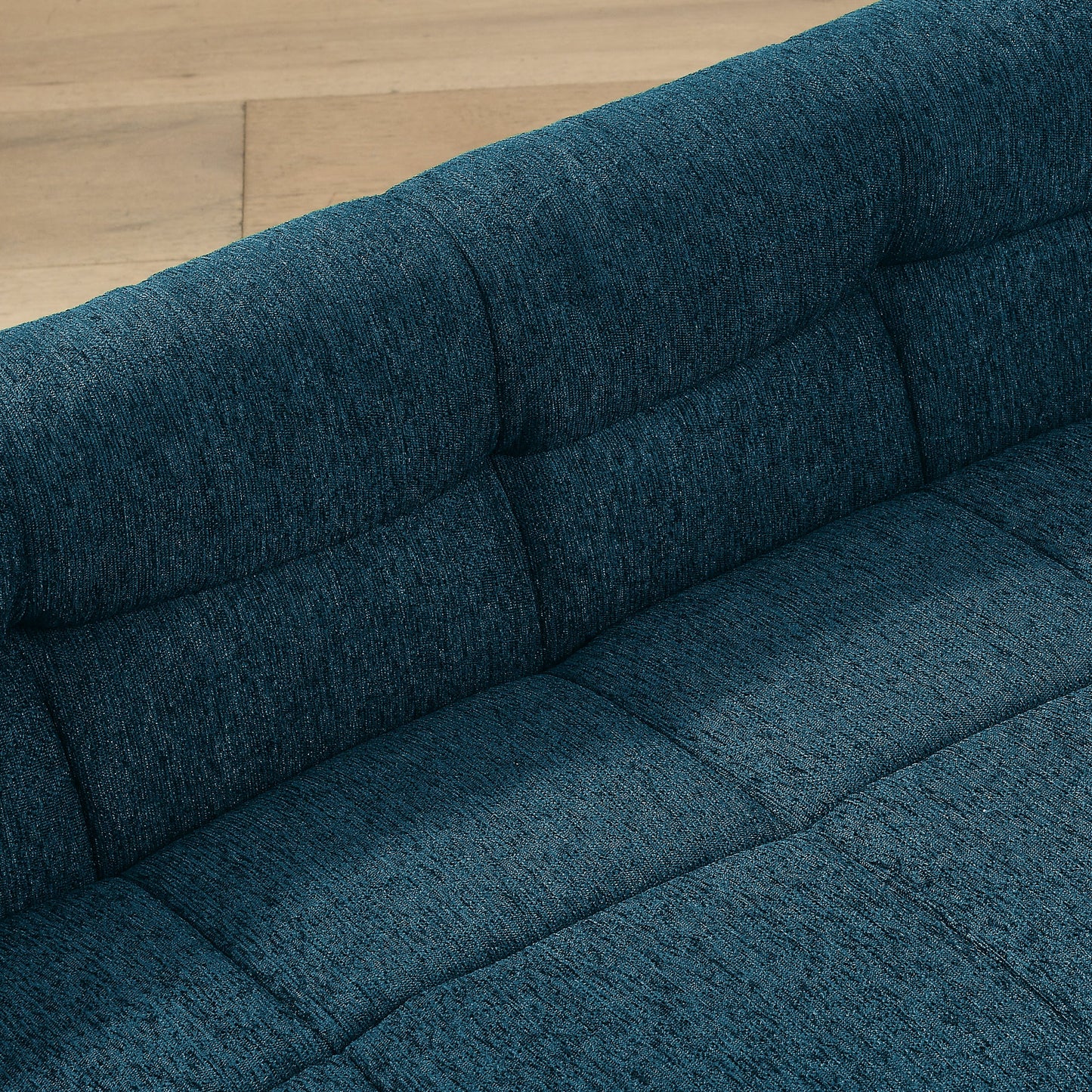 Soft and Comfortable Pet Sofa With Backrest and Armrests, Suitable for Modern Rectangular Pet Sofas for Small and Medium