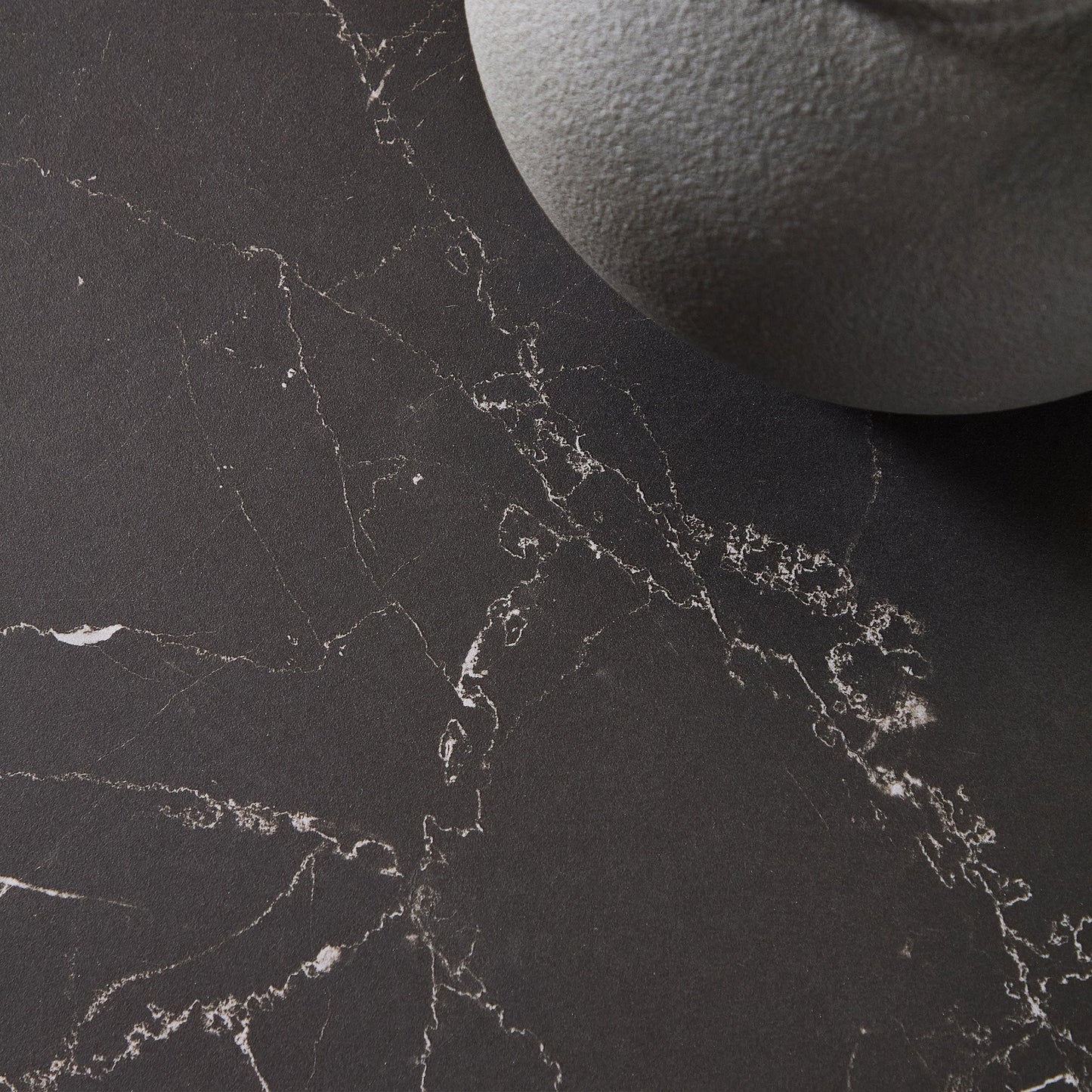 35.43'' Nesting Round Sintered Stone Tabletop Modern Drum Coffee Table Luxury Circle Coffee Table for Apartment Walnut