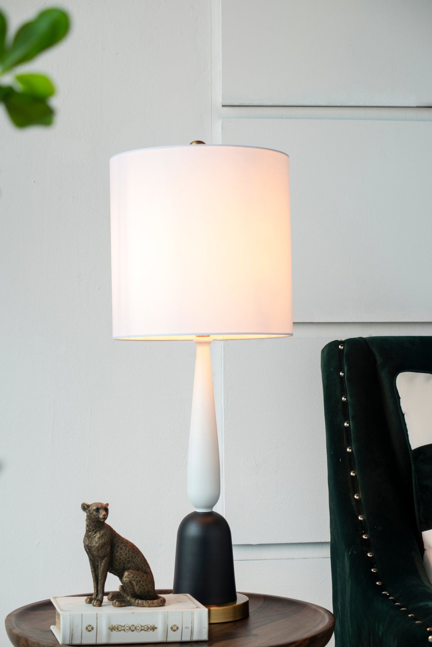 11x11x30.2' Metal Table Lamp