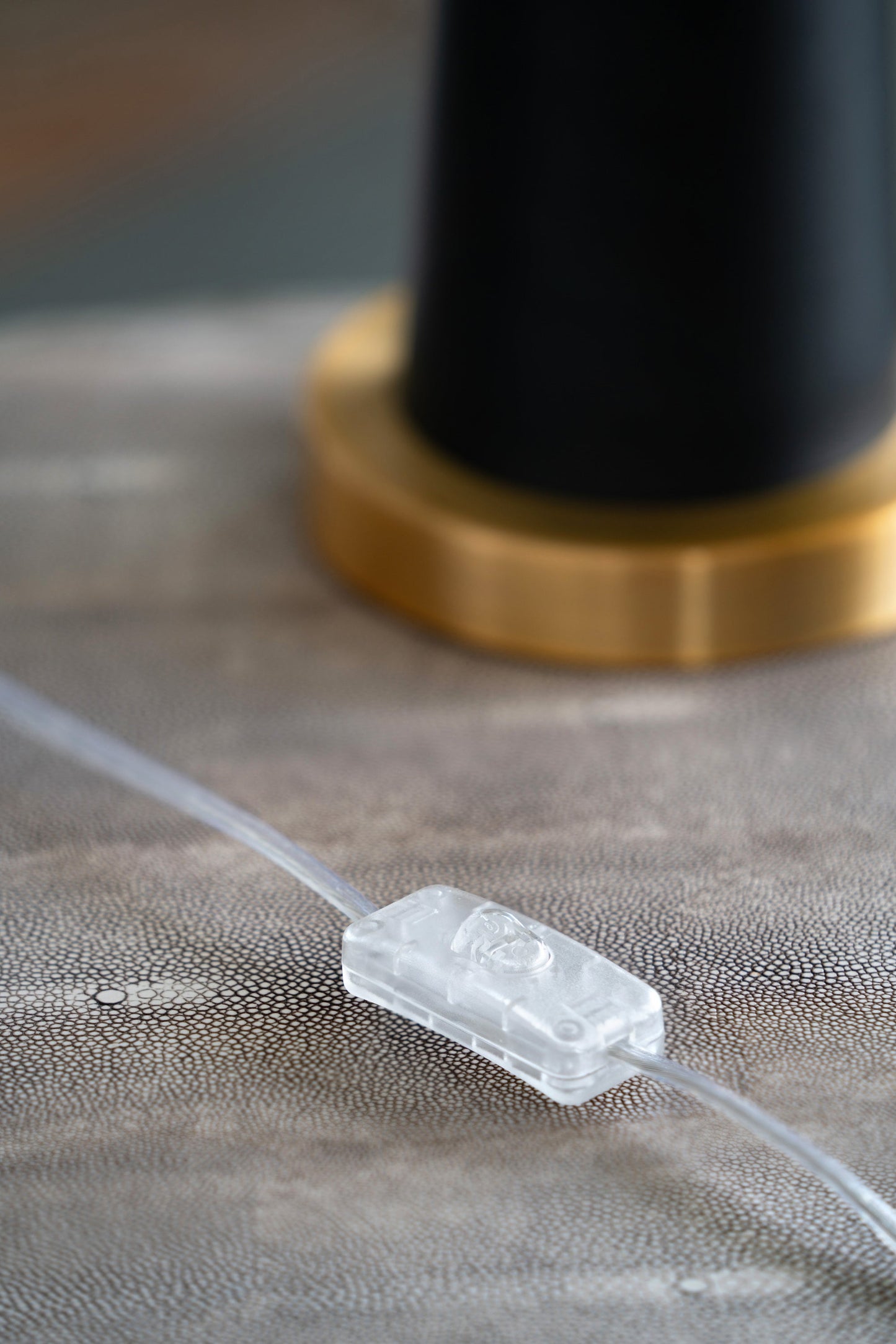 11x11x30.2' Metal Table Lamp