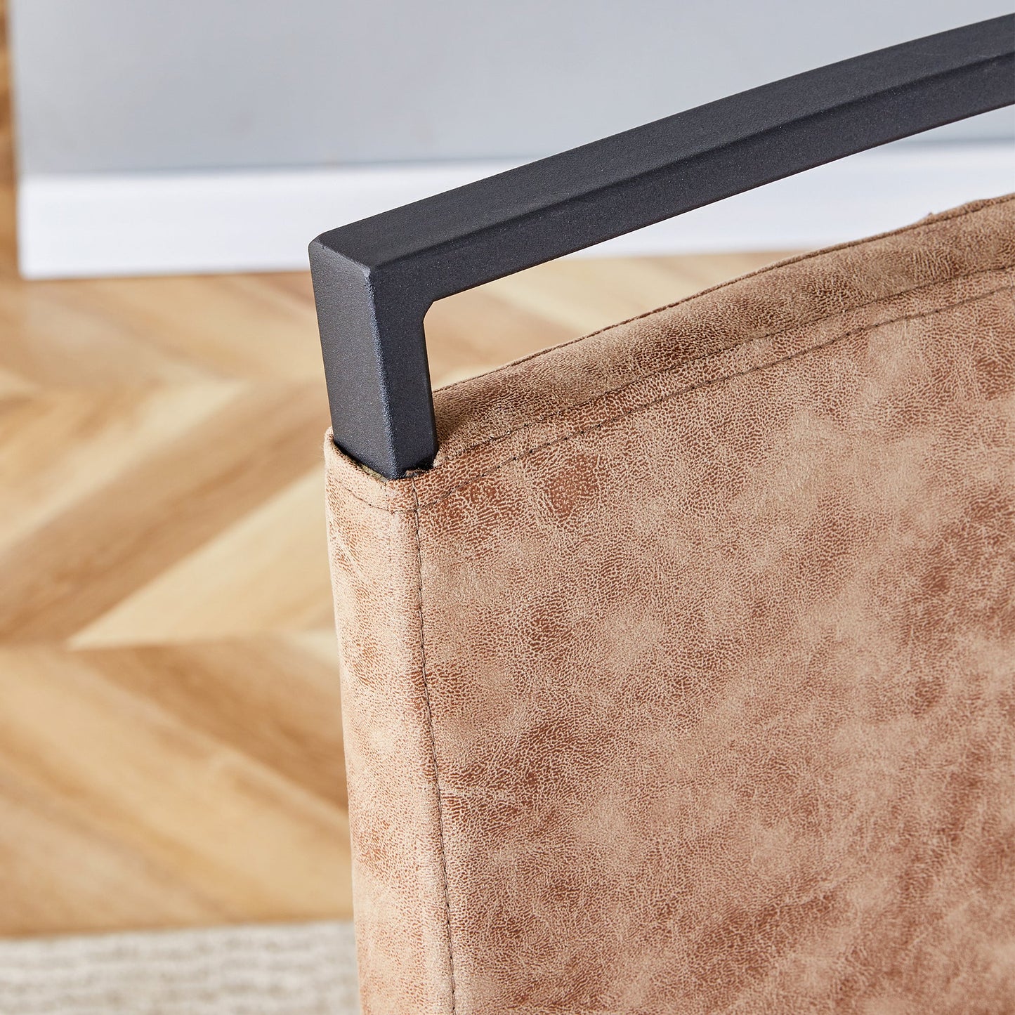 Dining Chairs,tech Cloth High Back Upholstered Side Chair With C-Shaped Tube Black Metal Legs for Dining Room Kitchen Va