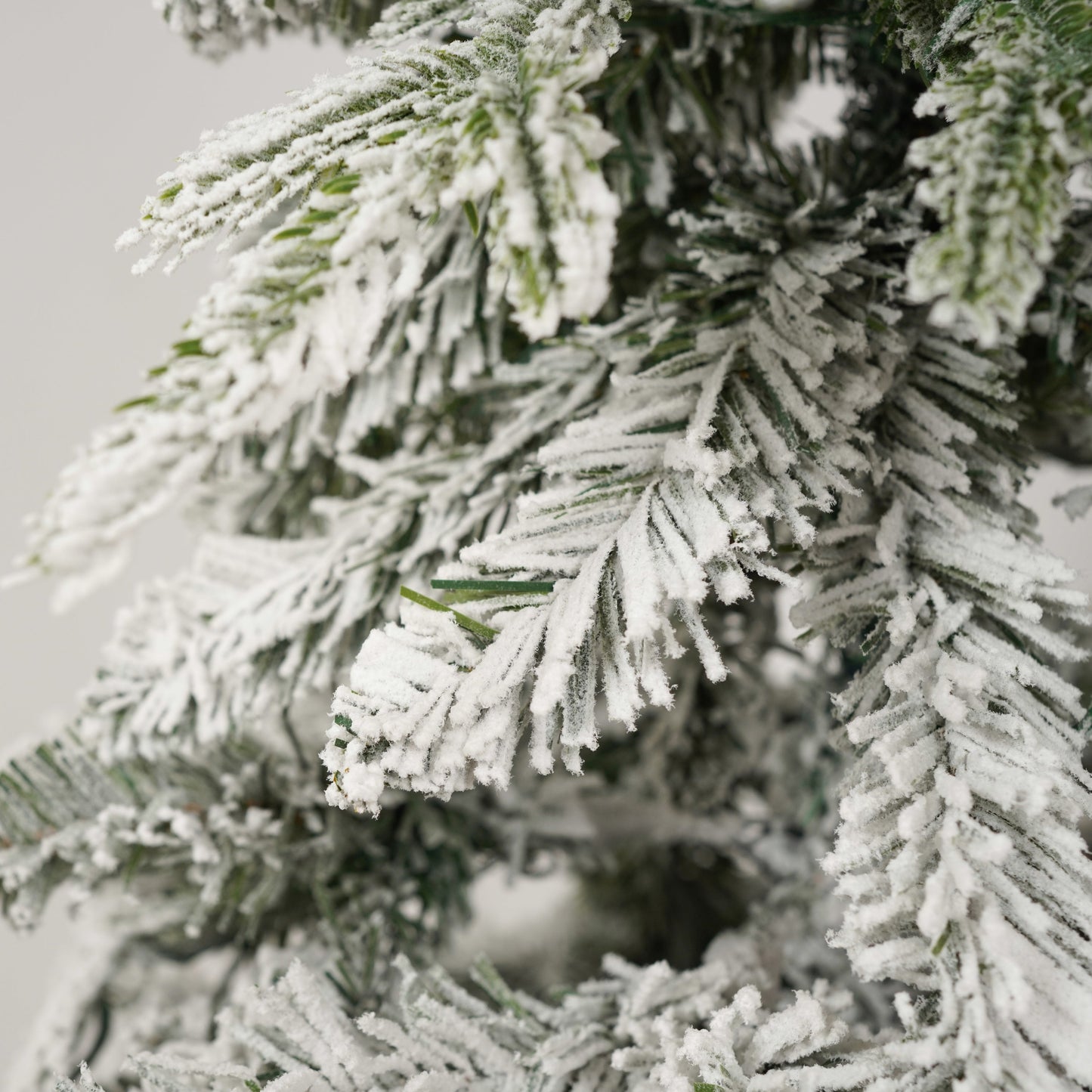 Pre-Lit Christmas Artificial Tree 4-Piece Set, Garland, Wreath and Set of 2 Entrance Trees, X-Mas With LED Lights, PVC F