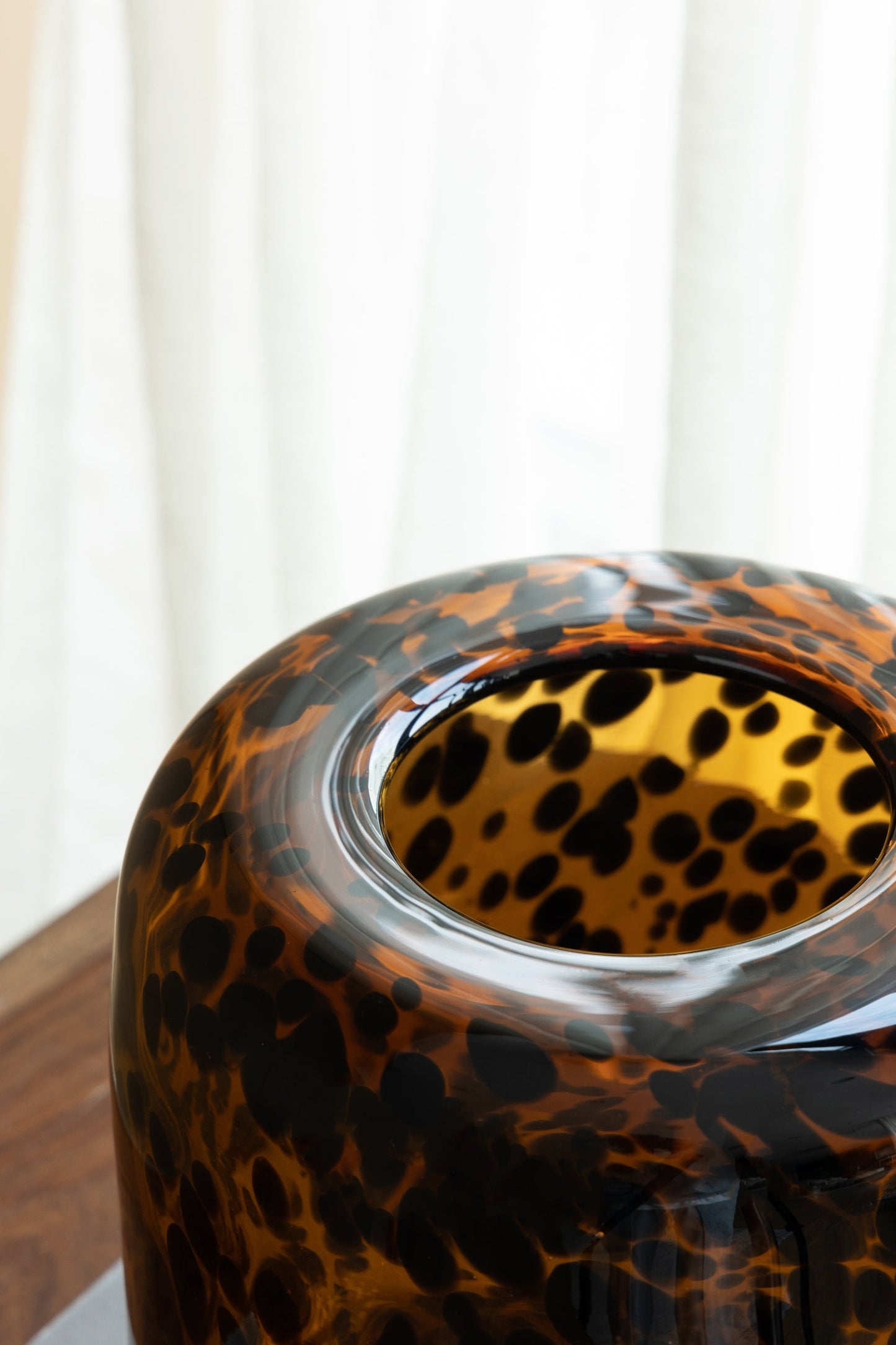Brown and Amber Glass Vase With Cheetah Motif, Short, 7.9x7.9'