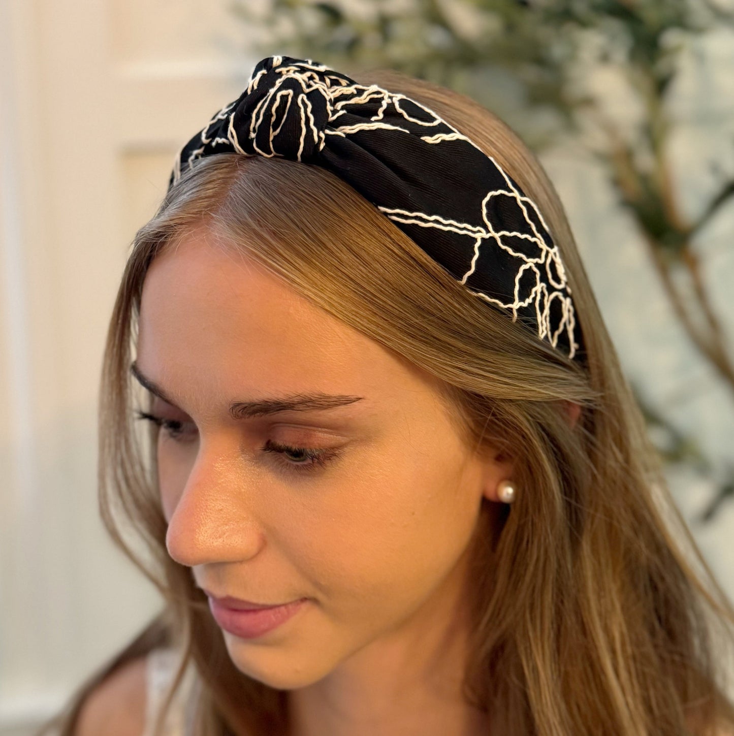 Artful Stitch Knotted Headband