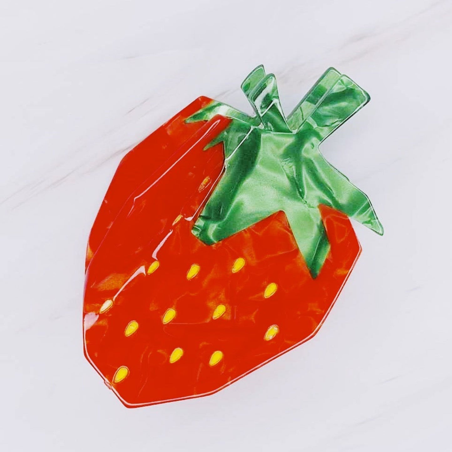 Fresh and Pretty Strawberry Hair Claw