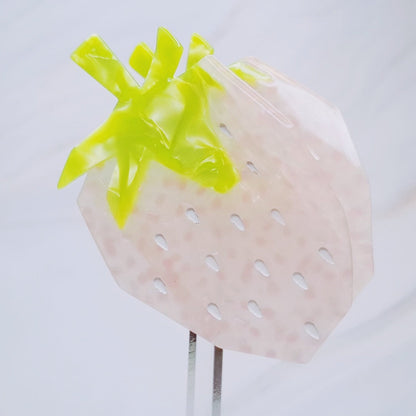 Fresh and Pretty Strawberry Hair Claw