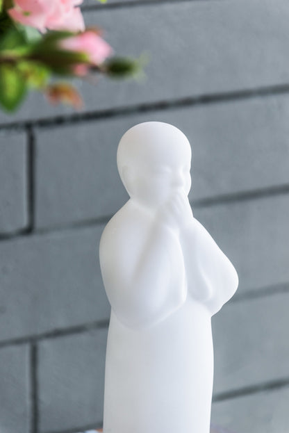 S/3 3.5x3x9.8' Standing Monks