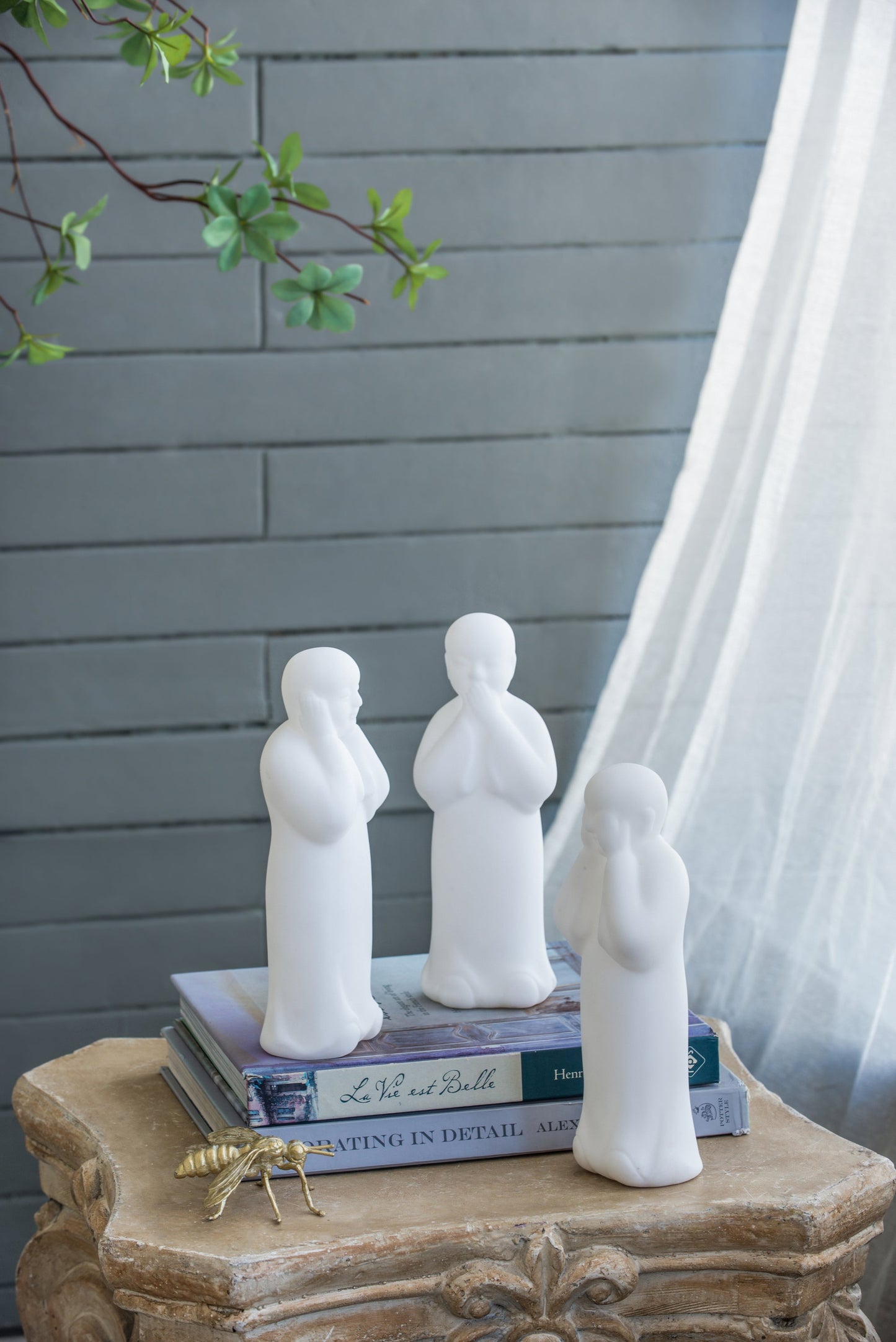 S/3 3.5x3x9.8' Standing Monks