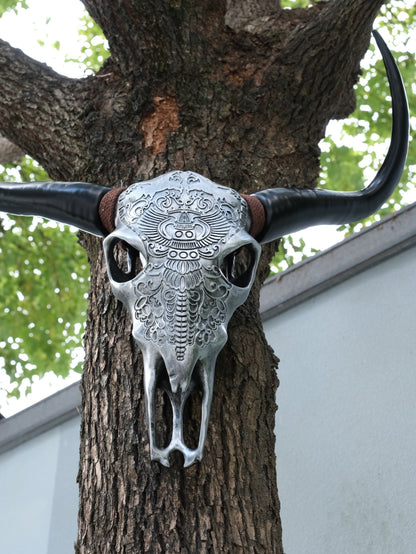 Bone-Inspired Bull Head Hanging Ornament-Resin Craft,Lifelike Details,North American Style