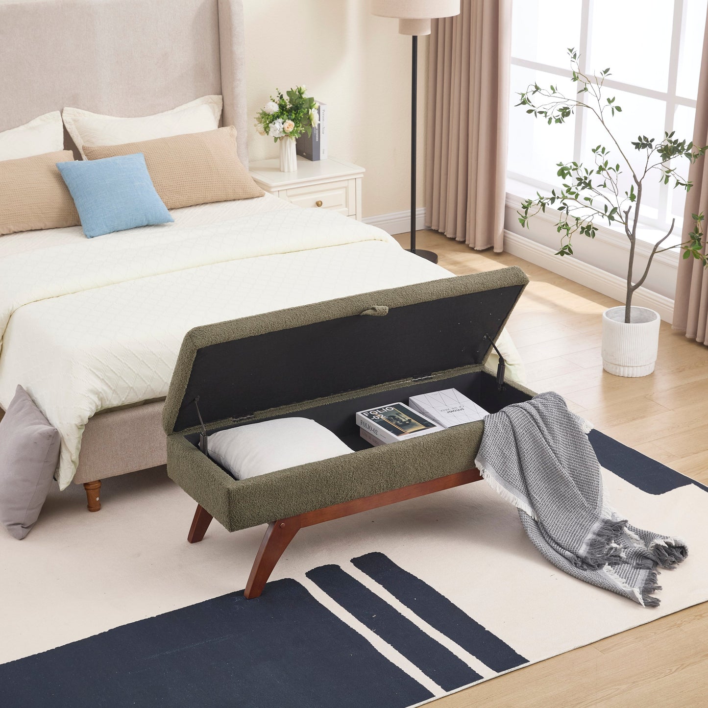 Teddy Wool Fabric, Solid Wood Feet for Solid Weighing, and Bed End Stool With Storage Function